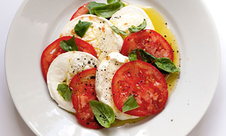 caprese.jpg caprese.jpg