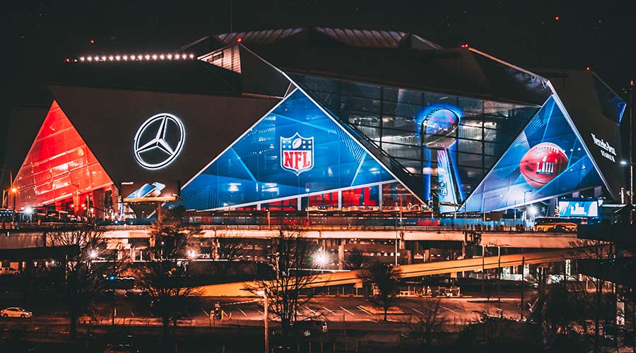 mercedes_benz_stadium_christopher-alvarenga-freeimg.jpg