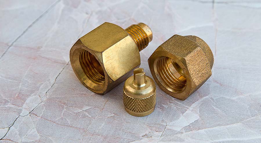 brass-fitting-Pexels-freeimg.jpg