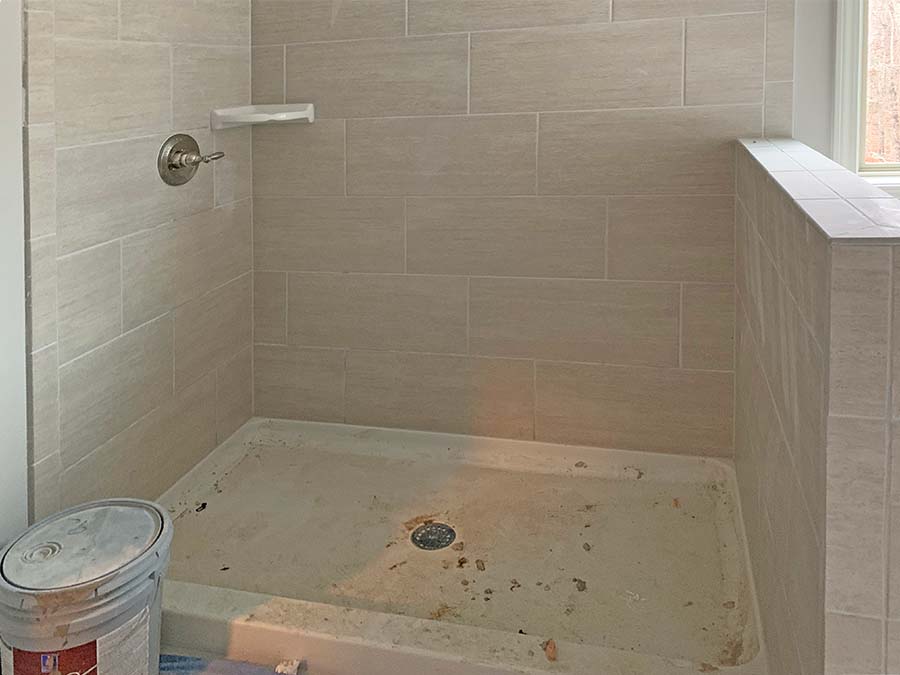 builder-shower-gahomefind.jpg