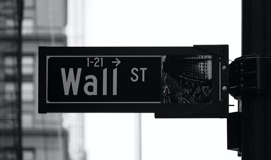 wallstreet-patrick-weissenberger-freeimg.jpg